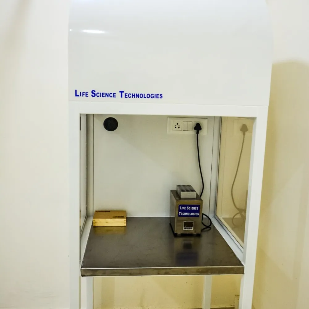 Laboratory workstation at AMVI Hospitals